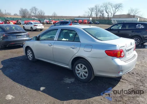 2009 Toyota Corolla Le из США, поврежденный, VIN JTDBL40E499035829